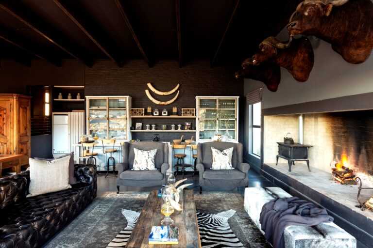 Luxury-Bush-Lodge-3.jpg